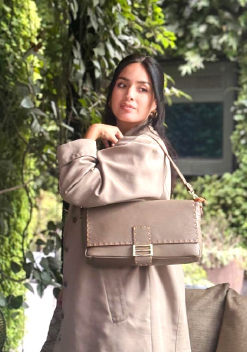 Outfit cartera Baguette by Vittoria di Lusso
